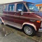 1988 Burgundy Chevrolet G20 Van thumbnail