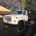 1988 White Ford f 600 thumbnail