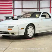 1988 Crystal White Mazda RX-7 thumbnail