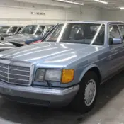 1988 Blue Mercedes-Benz 500-Series thumbnail