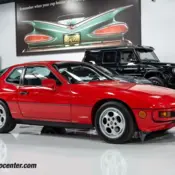1988 Red Porsche 924 thumbnail