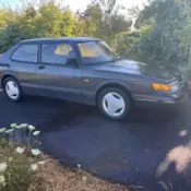 1988 Gray Saab 900 thumbnail