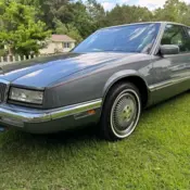 1989 Gray Buick Riviera thumbnail