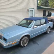 1989 Blue Chrysler New Yorker thumbnail