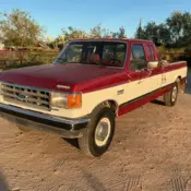 1989 Red Ford F-250 thumbnail