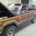 1989 Gray/Wood Jeep Wagoneer thumbnail