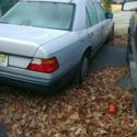 1989 Silver Mercedes-Benz 300-Series thumbnail