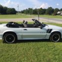 1989 White Ford Mustang thumbnail
