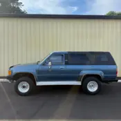1989 Blue Toyota 4Runner thumbnail