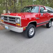 1990 Red Dodge Ramcharger thumbnail