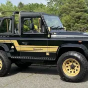 1990 Black Land Rover Defender thumbnail