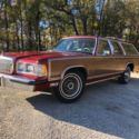 1990 burgundy red Mercury Grand Marquis thumbnail