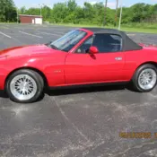 1990 Red Mazda MX-5 Miata thumbnail
