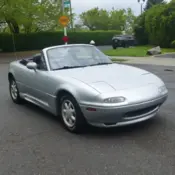 1990 Silver Mazda MX-5 Miata thumbnail
