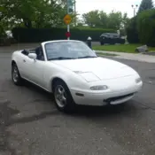 1990 White Mazda MX-5 Miata thumbnail