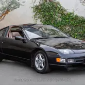 1990 Diamond Black Pearl Metallic Nissan 300ZX thumbnail