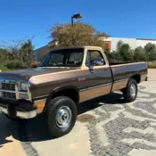1991 Gold Dodge W350 thumbnail