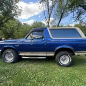 1991 Black Ford Bronco thumbnail