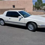 1992 White Buick Riviera thumbnail