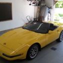 1992 Yellow Chevrolet Corvette thumbnail