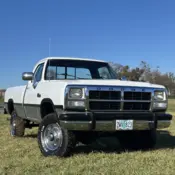 1992 White Dodge W-Series thumbnail