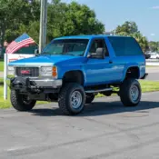 1992 Blue GMC Yukon thumbnail