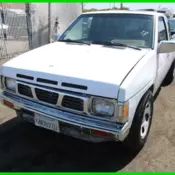 1992 White Nissan Truck thumbnail