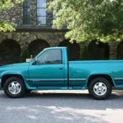 1993 Green Chevrolet C/K Pickup 1500 thumbnail