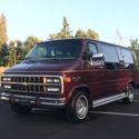 1993 Burgundy Chevrolet G20 Van thumbnail