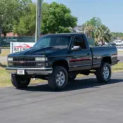 1993 Black Chevrolet Gmt-400 thumbnail