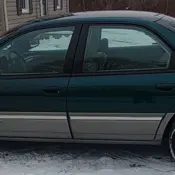 1993 Green Chrysler Concorde thumbnail