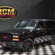 1993 Black GMC Yukon thumbnail