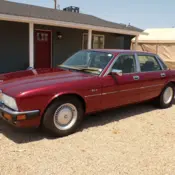 1993 Burgundy Jaguar XJ thumbnail