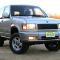 1993 Silver Isuzu Trooper thumbnail