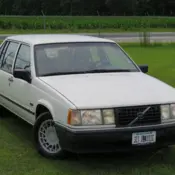 1993 White Volvo 960 thumbnail