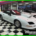 1993 White Chevrolet Camaro thumbnail