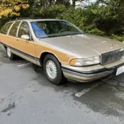 1994 Tan Buick Roadmaster thumbnail