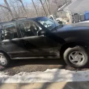 1994 Black Ford Explorer thumbnail