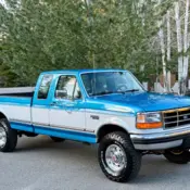 1994 Blue Ford F-250 thumbnail