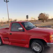 1994 Red GMC Sierra thumbnail