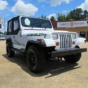 1994 White Jeep Wrangler thumbnail