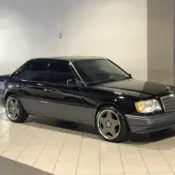 1994 Black Mercedes-Benz E420 thumbnail