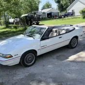 1994 White Pontiac Sunbird thumbnail