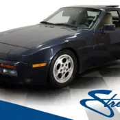1987 Blue Porsche 944 thumbnail