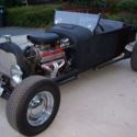 1926 Black Ford Model T thumbnail