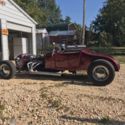 1927 Red Ford Model T thumbnail