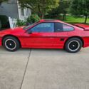 1988 Red Pontiac Fiero thumbnail