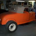 1932 Black Ford roadster thumbnail