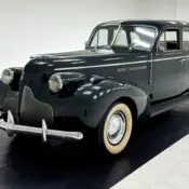 1939 Verde Dark Green Buick Series 61 thumbnail
