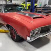 1970 Red Oldsmobile 442 thumbnail